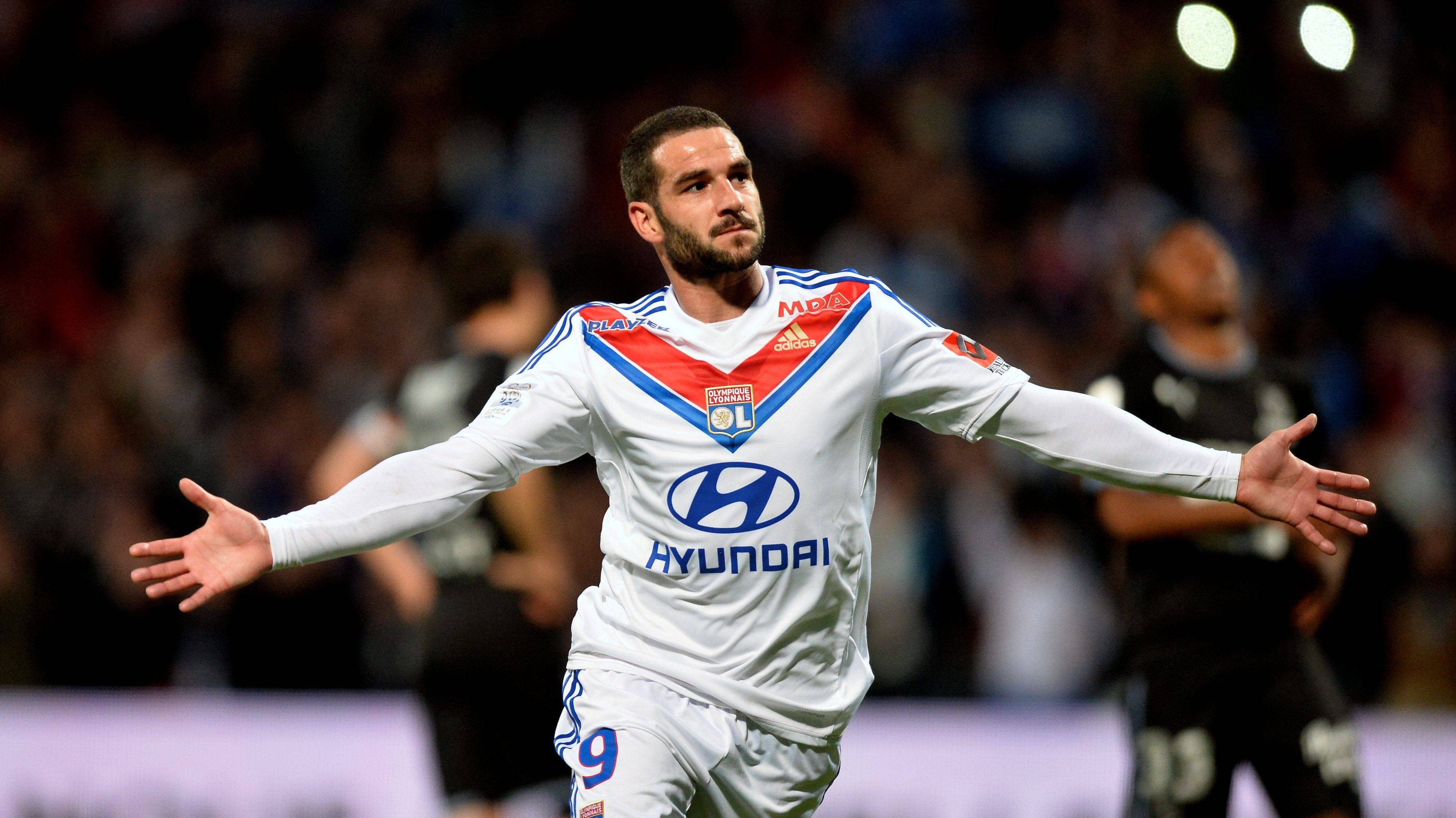 Lisandro Lopez - Prolific Goal Scoring Argentine Footballer