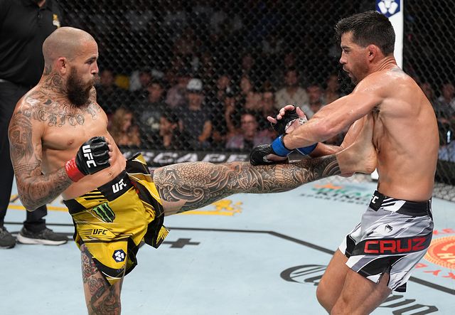 Marlon Vera Finds Wild Head-kick KO To Beat Dominick Cruz In UFC