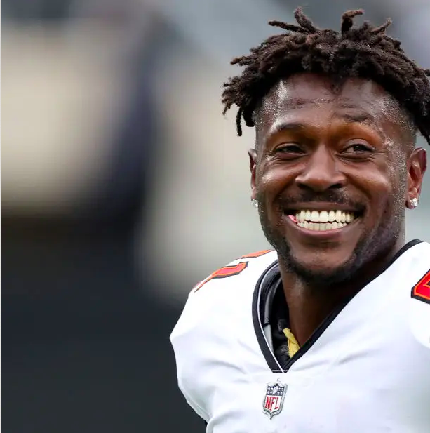 How Many Super Bowl Rings Does Antonio Brown Have?
